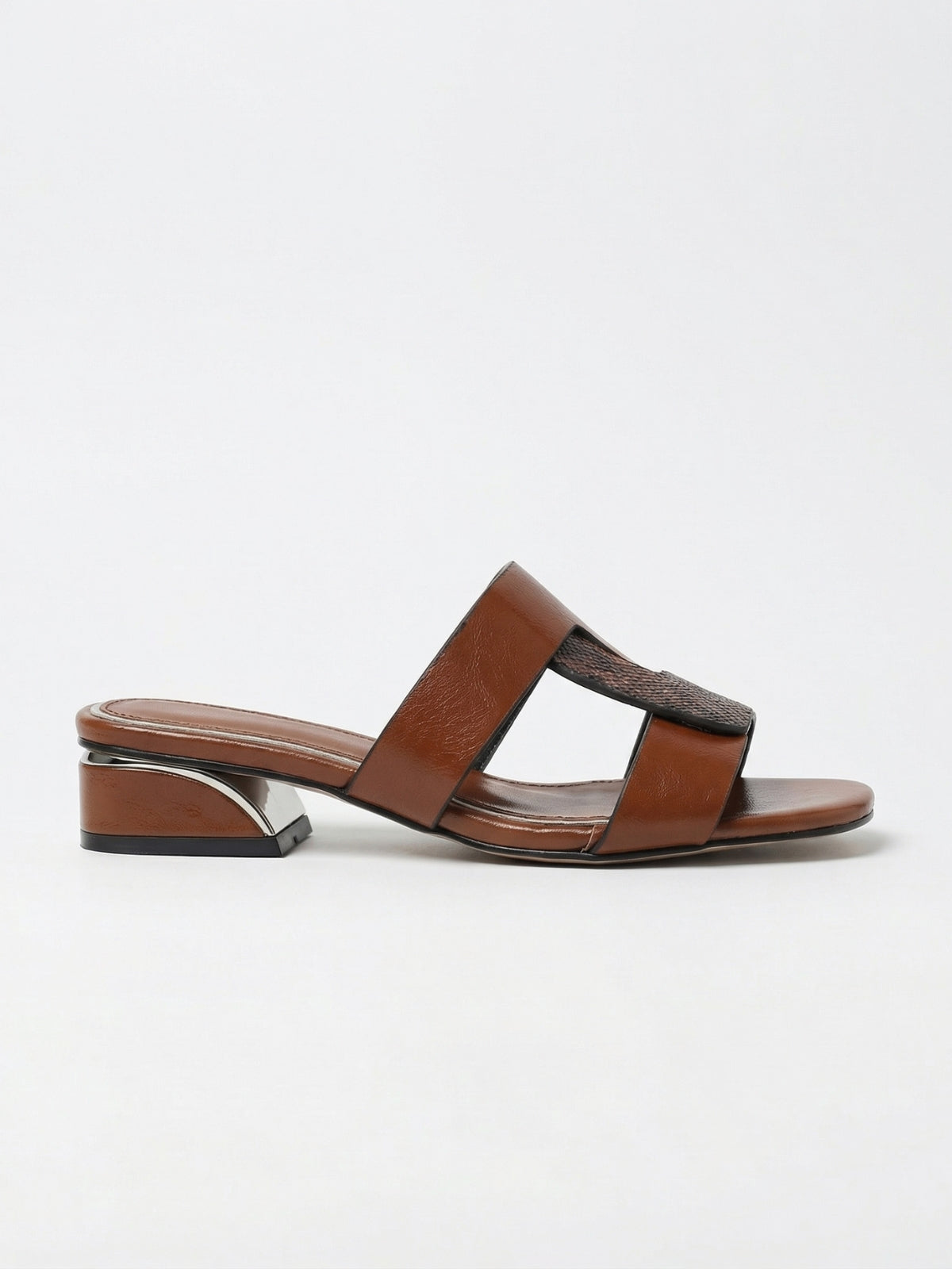 #color_brown