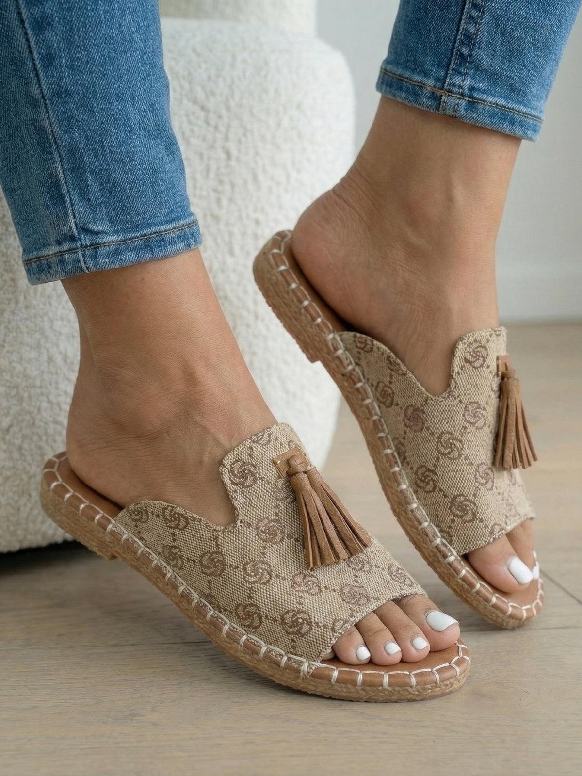 #color_beige